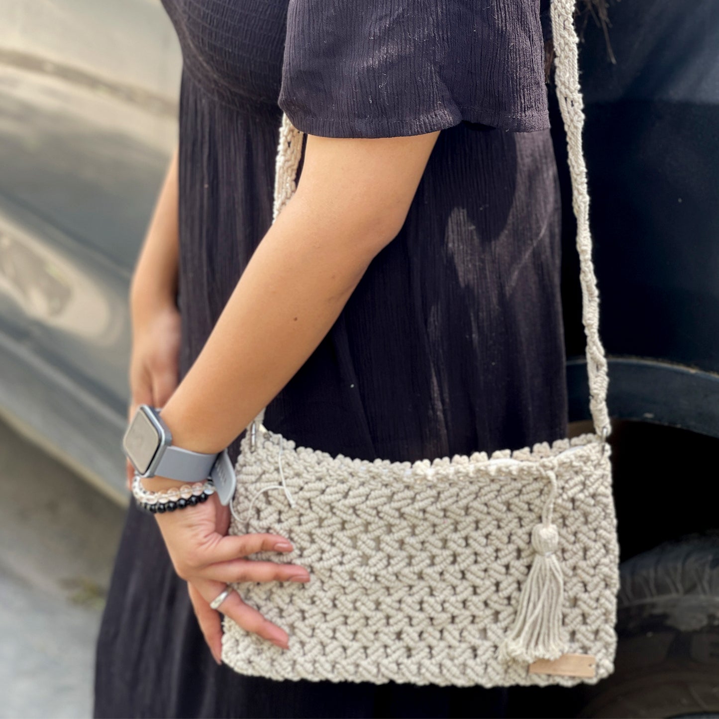 Handcrafted Beige Macrame Crossbody Bag for Women (BeigeBliss)