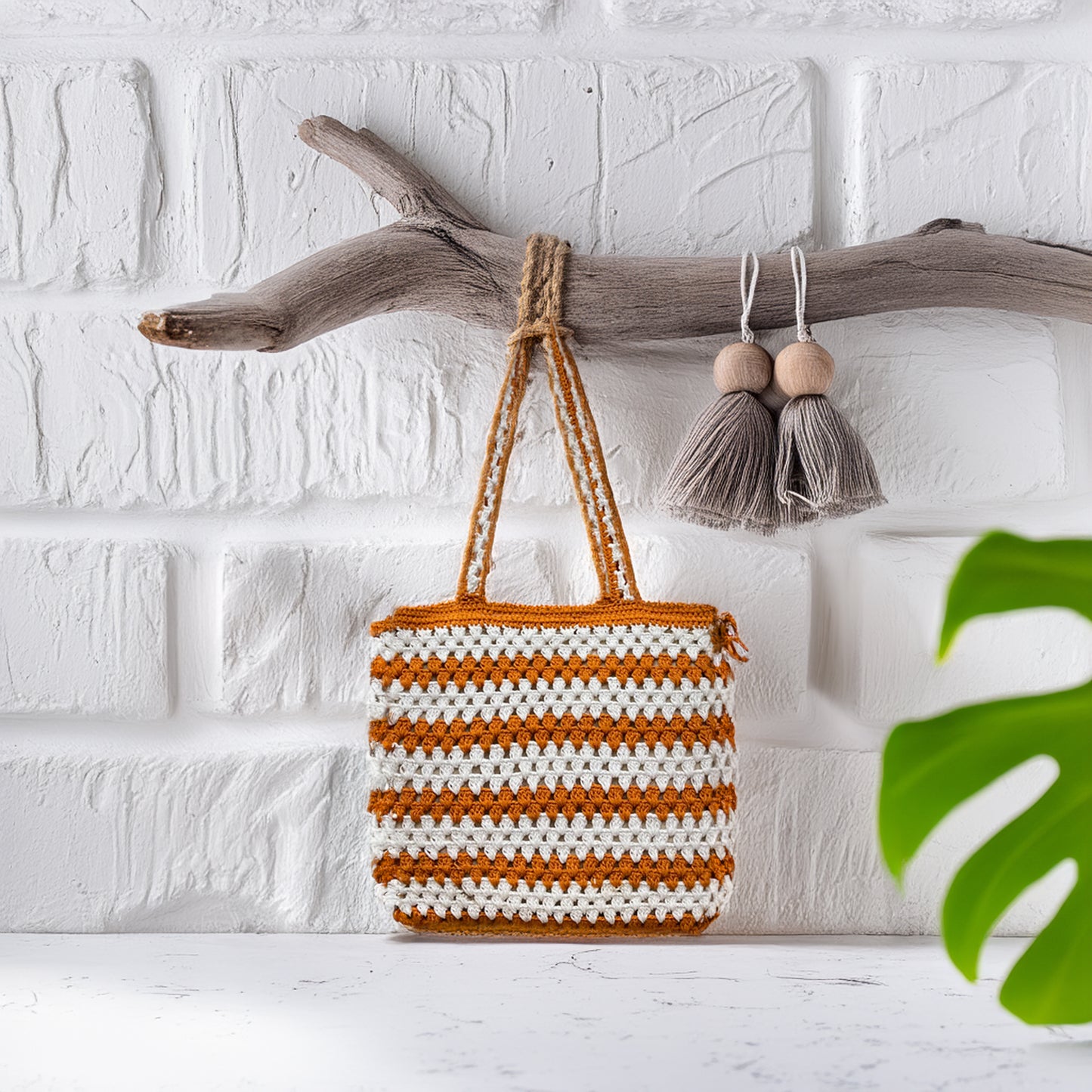 Handcrafted Macrame Orange Tote Bag for Women (Orange Loom)